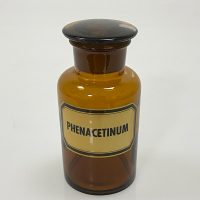 Bruine stopfles Phenacetinum